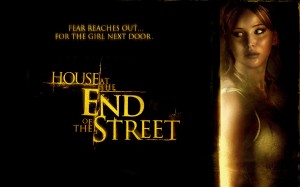 house_at_the_end_of_the_street_movie-1440x900